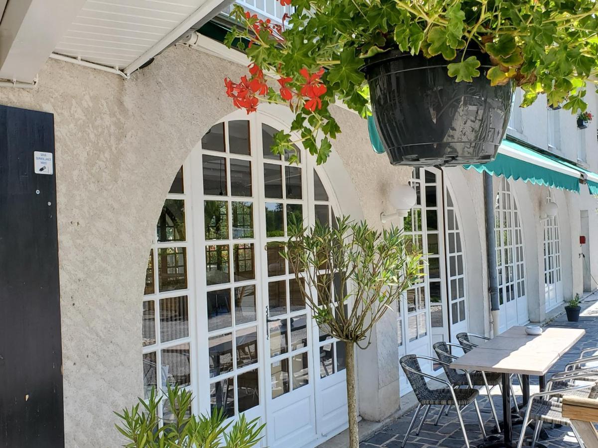 L'Auberge Saint-Viance Exterior foto